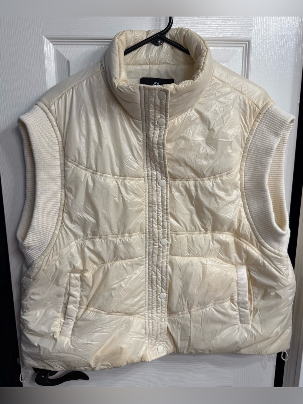 Ease of Motion (Ross) xl Women's Cream Quilted Puffer Vest